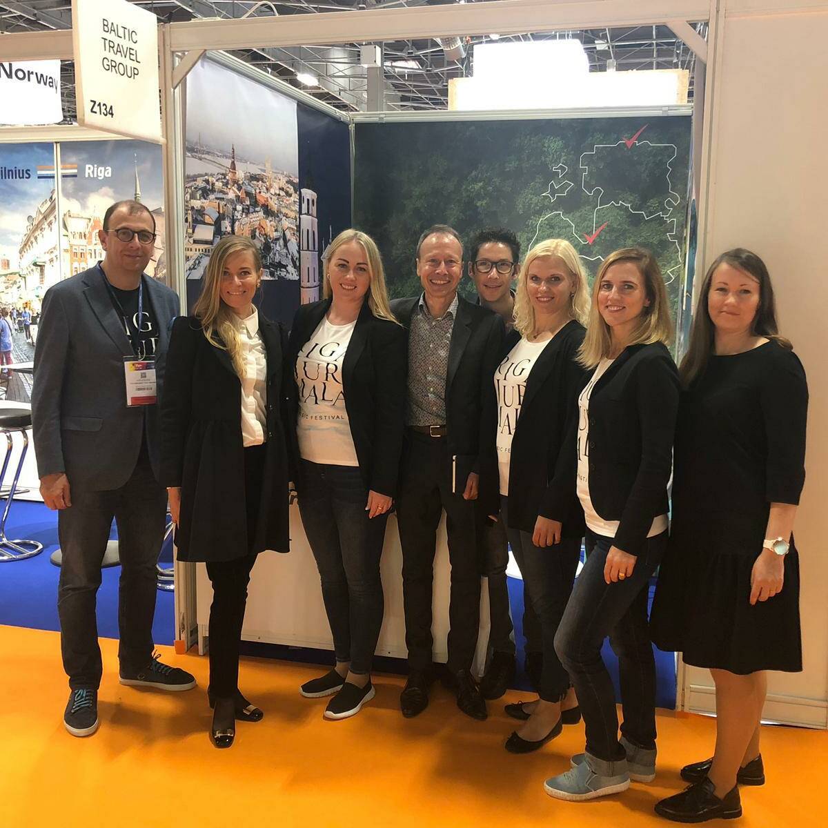 Christian Loth avec l'équipe de Baltic Travel Group